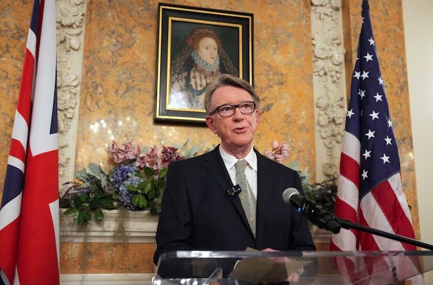 Đại sứ Anh tại Mỹ bị cách chức vì quan hệ thân thiết với tỷ phú "ấu dâm" Jeffrey Epstein